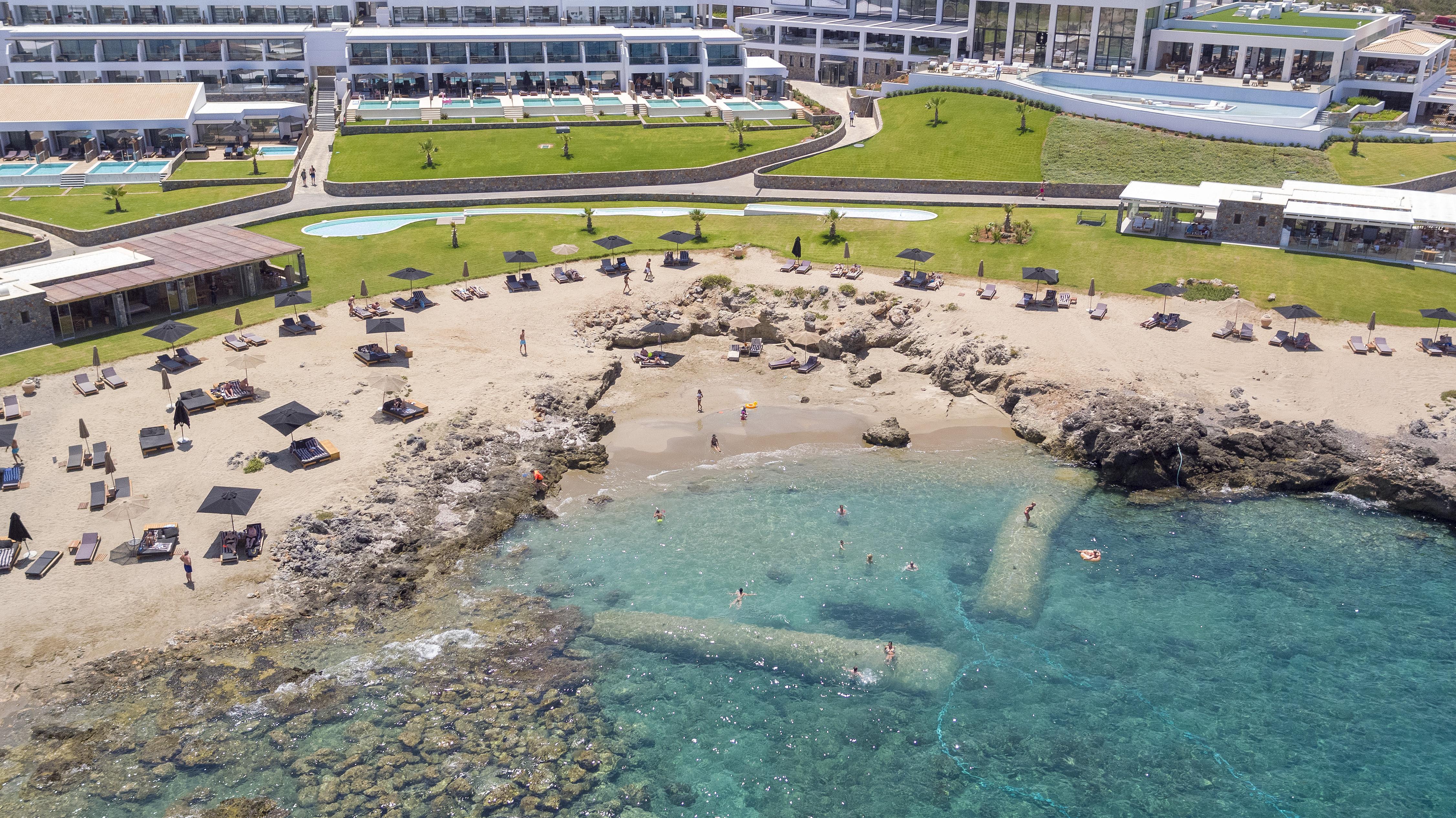 Abaton Island Resort & Spa Hersonissos  Exterior photo The beach at the hotel